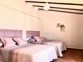 Casa de campo con maravillosas vistas, bbq y piscina, Ronda